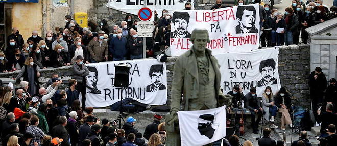 Une manifestation en Corse en janvier 2021 en soutien aux detenus corses emprisonnes loin de chez eux sur le continent. 
