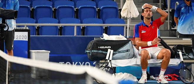 Novak Djokovic fait partie des sportifs qui ont interpelle les organisateurs a propos des conditions climatiques de la competition.
