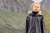 Greta Thunberg, en une du &laquo;&nbsp;Vogue&nbsp;&raquo; scandinave, &eacute;trille la &laquo; fast fashion &raquo;