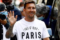Lionel Messi au PSG&nbsp;: le footballeur portera le maillot num&eacute;ro 30