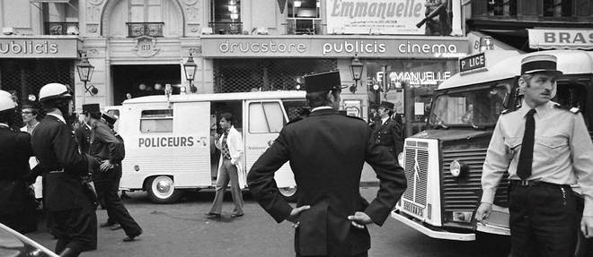 L'attentat du drugstore Publicis a Paris, le 15 septembre 1974, revendique par le terroriste Carlos, a cause la mort de deux personnes et fait 34 blesses.
