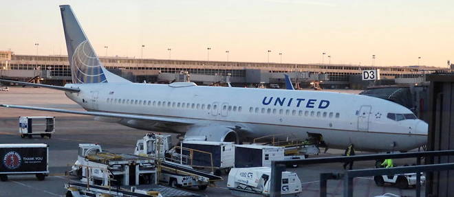 A l'origine du << serrage de vis >> effectue par United Airlines, un incident survenu dans une autre compagnie aerienne.

