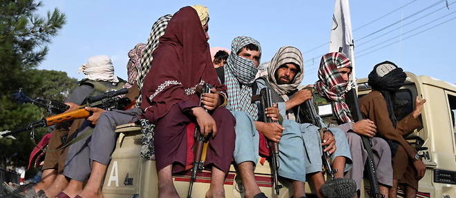 A l'heure ou les talibans confortent leur pouvoir a Kaboul, une autre epreuve de force se dessine.
