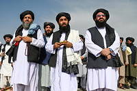 « Félicitations à l'Afghanistan […]. Cette victoire est la nôtre à tous », a ainsi déclaré Zabihullah Mujahid, à l'aéroport de Kaboul.
