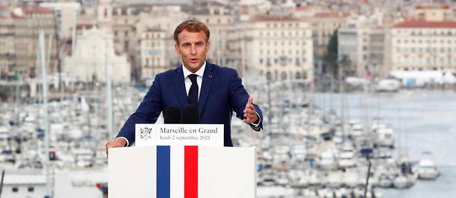 Emmanuel Macron a Marseille pour presenter son plan.
