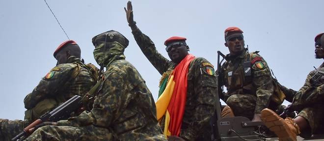 Les dirigeants ouest-africains suspendent la Guinee de leur organisation apres le putsch