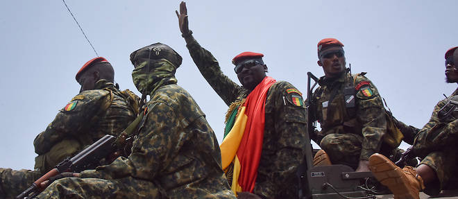 L'ancien caporal de la Legion etrangere, Mamady Doumbouya, auteur du putsch du 5 septembre dernier a Conakry, avait ete place en 2018, par Alpha Conde lui-meme, a la tete d'un groupement de forces speciales.
