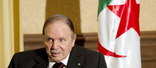 C'est en 1998 que Bouteflika, ici photographie le 15 juin 2015 a Alger,  decide d'accepter la presidence que lui proposent de nouveau les militaires, politiquement aux abois.