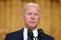 Joe Biden s'est exprimé jeudi soir après la mort de plusieurs militaires américains à Kaboul.
