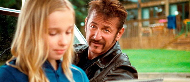 Sean Penn et la jeune actrice Jadyn Rylee, qui joue le role de sa fille enfant dans << Flag Day >>.