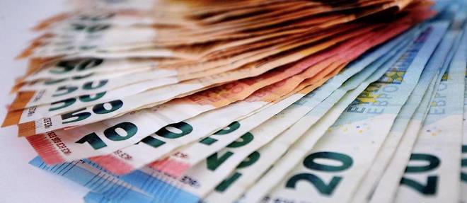 En 2022, l'État devre emprunter la bagatelle de 712 millions d'euros par jour pour financer son déficit budgétaire et rembourser les emprunts arrivant à échéance. 
