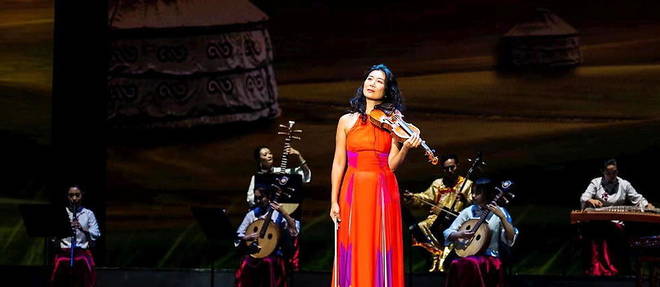 L'artiste sino-canadienne Zhang Zhang, premier violon de l'orchestre philharmonique de Monte-Carlo, appelle ses confreres musiciens a resister a cette ideologie toxique.
