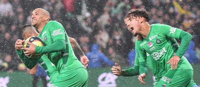 L'AS Saint-Étienne a arraché le match nul (1-1) contre l'Olympique lyonnais grâce à un but de Whabi Khazri.
