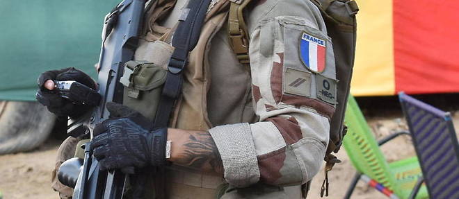 Un soldat francais de l'operation Barkhane a Tombouctou, Mali, le 9 septembre 2021.
