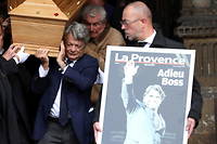 Bernard Tapie&nbsp;: Line Renaud, Nicolas Sarkozy&hellip;, l&rsquo;ultime hommage parisien