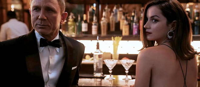 Daniel Craig (alias qui vous savez) et Ana de Armas dans le role de l'agente de la CIA Paloma. La veritable revelation de << Mourir peut attendre >>.
