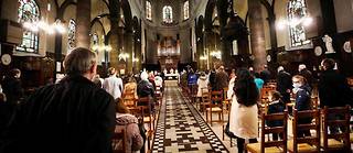 Messe de la Toussaint, le 1 er  novembre 2020, à l'église Saint-Léger de Lens (Pas-de-Calais).
