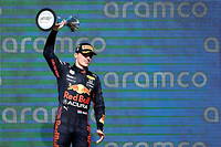F1&nbsp;: Verstappen r&eacute;siste &agrave; Hamilton et remporte le Grand Prix des&nbsp;&Eacute;tats-Unis