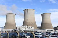 « Construire de nouveaux réacteurs nucléaires est pertinent du point de vue économique », mais « atteindre la neutralité carbone est impossible sans un développement significatif des énergies renouvelables », souligne RTE.
