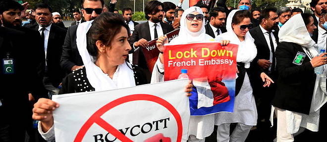 Le TLP a lance l'annee derniere une campagne contre la France, apres que le president Emmanuel Macron a defendu le droit a la caricature au nom de la liberte d'expression.
