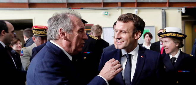 Francois Bayrou et Emmanuel Macron.

