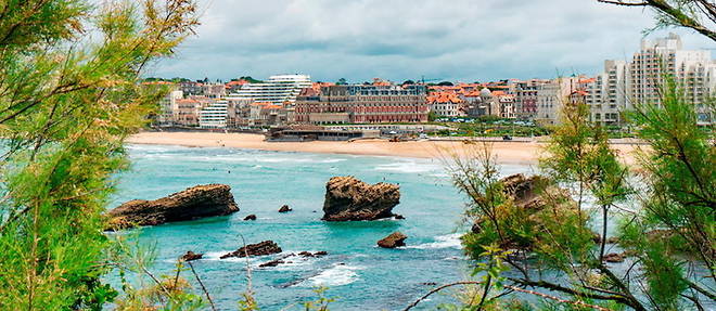 La Nouvelle-Aquitaine (ci-dessus, Biarritz) est la deuxieme region &ndash; derriere Provence-Alpes-Cote d'Azur &ndash; qui attire le plus les investisseurs etrangers.