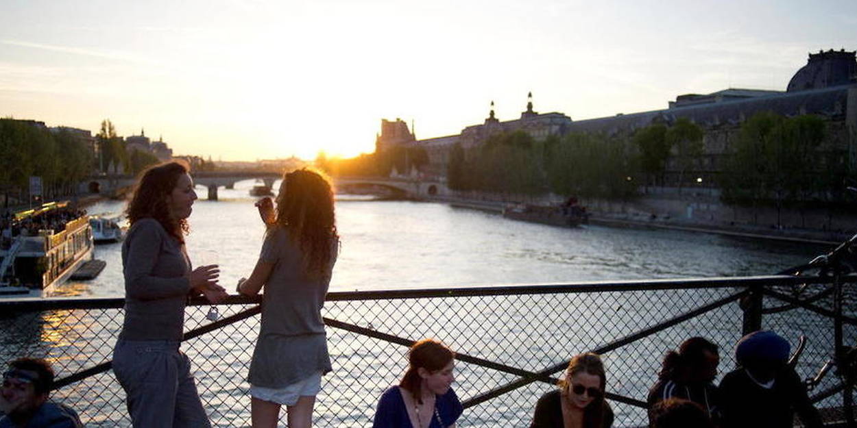 Paris : pour les riverains le pont des Arts « a perdu de son