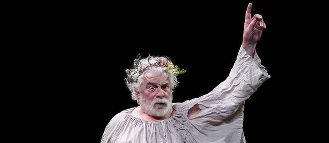 Jacques Weber, 72 ans, joue actuellement le roi Lear au theatre de la Ville delocalise, le temps des travaux, a la Porte Saint-Martin.
