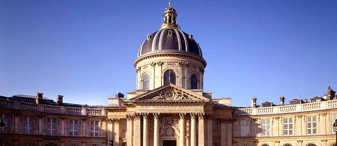 L'Institut de France a Paris, qui veille sur la langue francaise.
