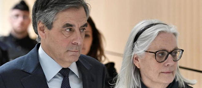 Francois et Penelope Fillon au tribunal de Paris, le 27 fevrier 2020.
