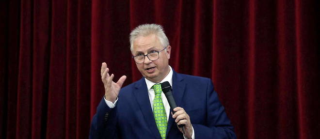 Laszlo Trocsanyi, soutien de Viktor Orban.
