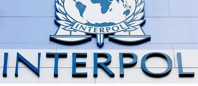 Les elus lyonnais craignent de voir Interpol demenager, quelques jours apres l'election d'un nouveau president emirati a la tete de l'organisation, rapporte Le Monde.
