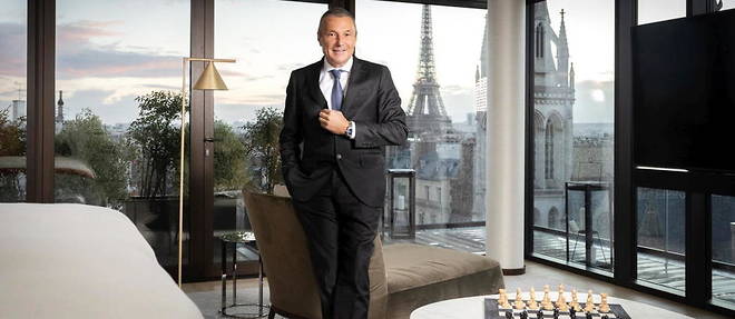 Jean-Christophe Babin, PDG de Bvlgari, dans le penthouse de l'hotel Bvlgari de Paris.
