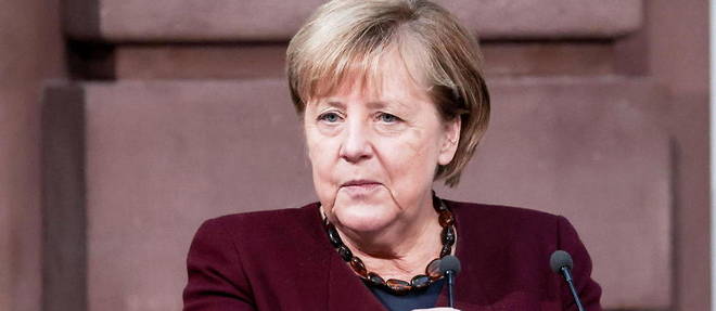 Angela Merkel a annonce durcir le ton face aux personnes non vaccinees. 
