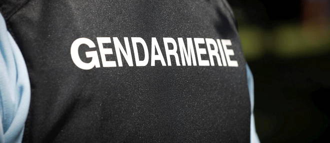 Bernard Denis est a la gendarmerie et il va porter plainte.
