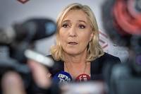 Vaccination des enfants contre le Covid: Le Pen contre, la gauche pour la p&eacute;dagogie