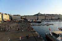 Aix-Marseille: les d&eacute;put&eacute;s adoptent la r&eacute;forme de la gouvernance de la m&eacute;tropole
