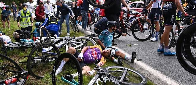 Tour de France: jugement attendu pour la spectatrice a la pancarte