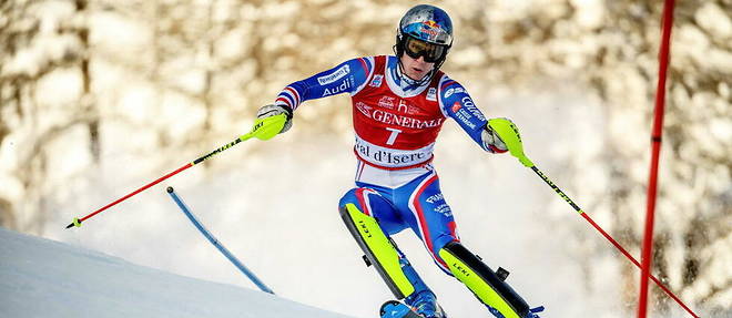 A seulement 24 ans, le natif des Vosges s'offre un 9e succes en slalom en Coupe du monde, un de plus que son glorieux aine Jean-Baptiste Grange, retraite au printemps.
