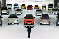 Toyota prend r&eacute;solument le virage de la voiture &eacute;lectrique