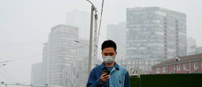 Pekin sous son epais nuage de pollution, le 5 novembre 2021.  
