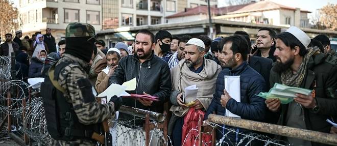 Afghanistan: les talibans recommencent a delivrer des passeports