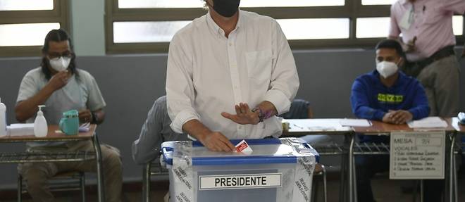 Election presidentielle au Chili : les bureaux de vote ont ferme, la tension monte