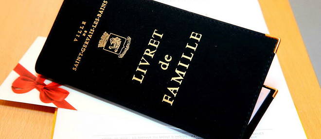 << Ce sera une loi d'egalite entre les parents, une loi de liberte pour chaque Francais >>, evoque le ministre de la Justice.
