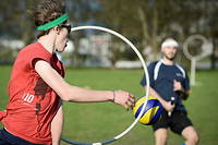 Le Quidditch est un sport de ballon, mixte, qui se joue à 7 contre 7.
