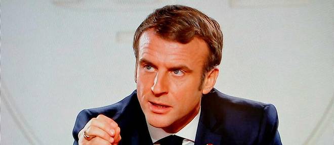 Emmanuel Macron lors de son entretien televise du 15 decembre.
