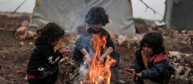 "Mes enfants ont froid", le rude hiver des deplaces syriens