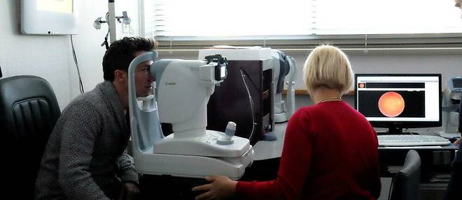 Un homme atteint de rétinopathie pigmentaire a partiellement recouvré une partie de sa vue grâce à une thérapie optogénétique.
