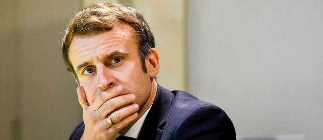 Emmanuel Macron, en decembre. Il s'agit de tourner sept fois la langue dans sa bouche...
