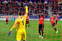 Le club français de Ligue 1, coaché par Bruno Génésio, a été éliminé par Nancy (Ligue 2) au terme d'une séance de tirs au but.
